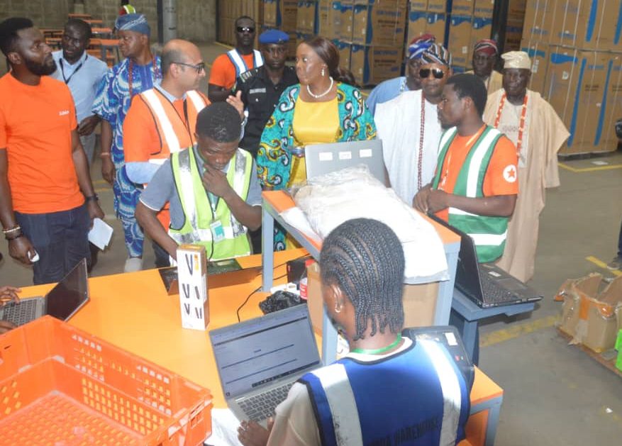 lagos-state-governor-commends-jumia
